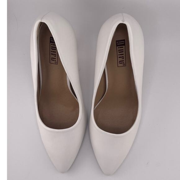 NWOB Idifu White Faux Leather Pointed Toe Heel Pumps Size 7M - Picture 6 of 7